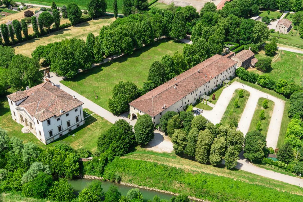 La Barchessa Di Villa Pisani Лониго Экстерьер фото