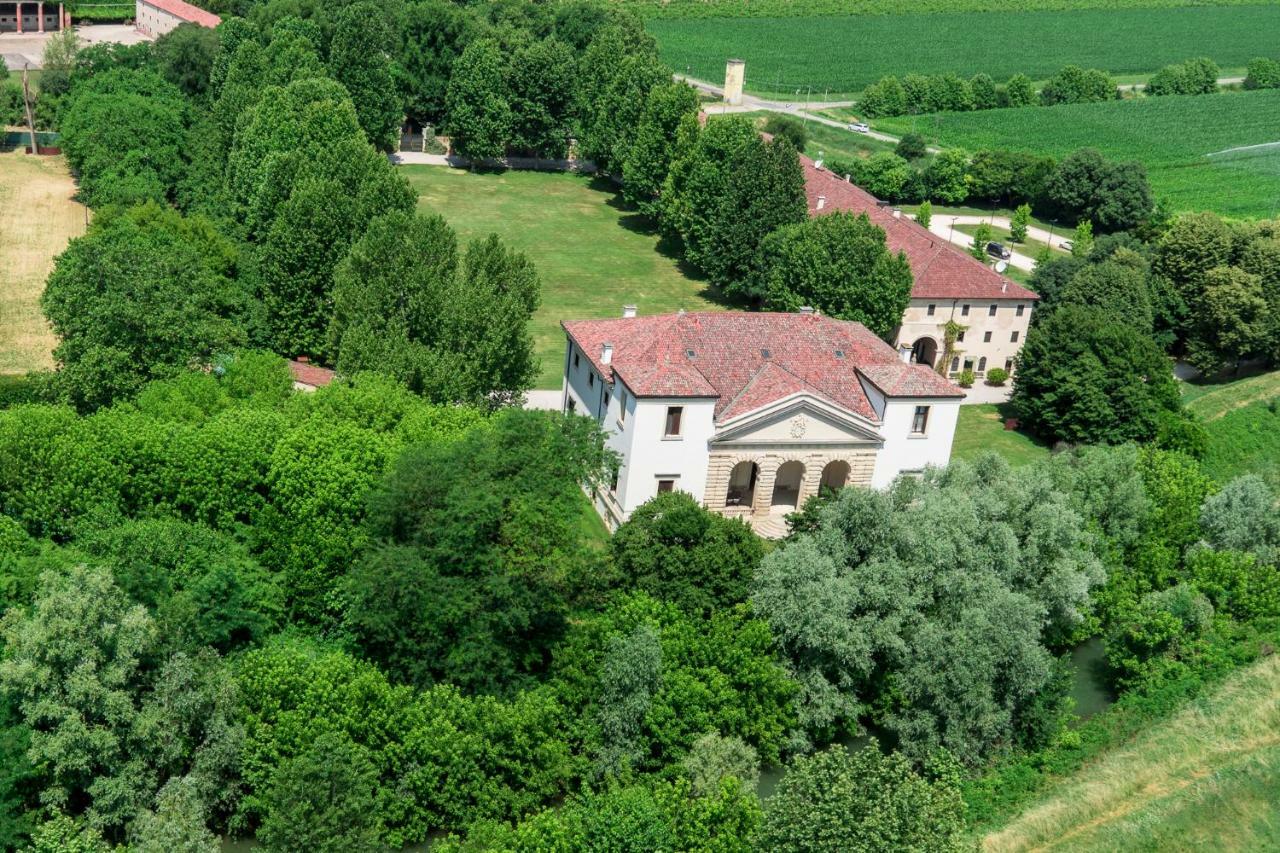 La Barchessa Di Villa Pisani Лониго Экстерьер фото